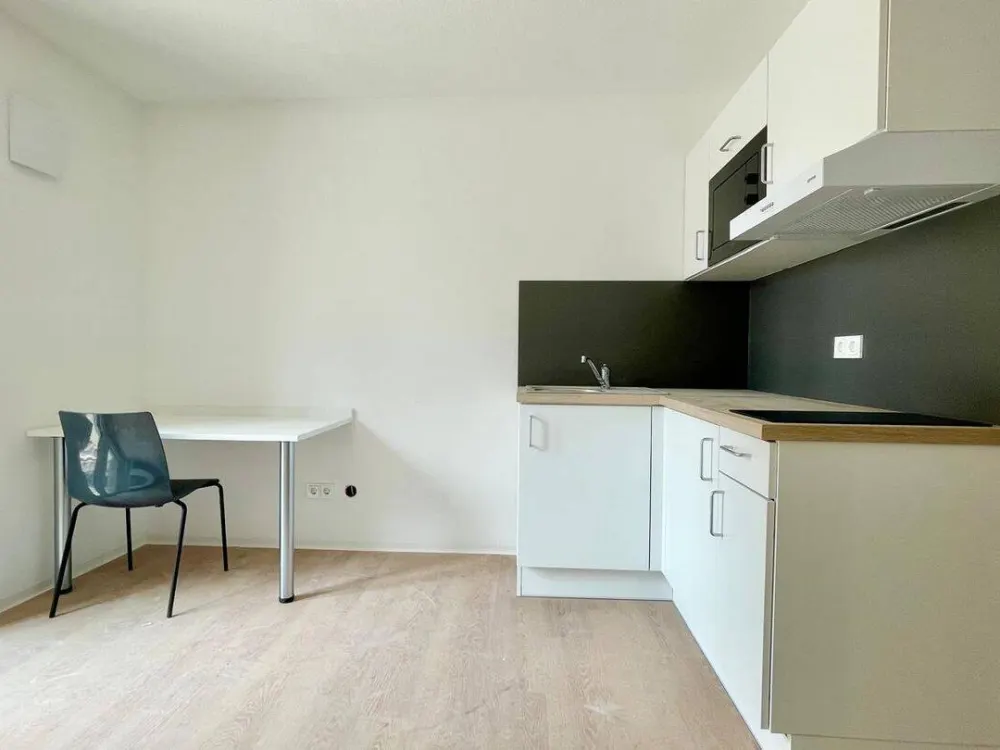 Modernes Studentenapartment - möbliert & perfekt für Studierende in Nürnberg-Marienvorstadt