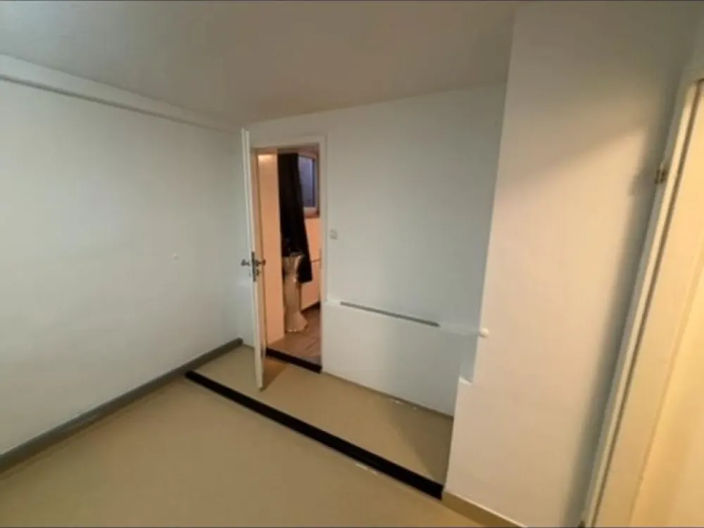 Voll möbelierte Souterrain Wohnung - All - Inclusive Miete