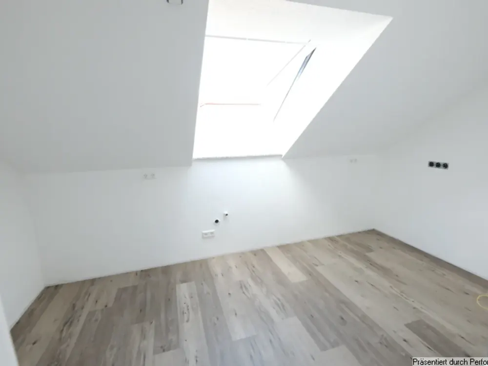 Neubau Dachgeschoss Traum zu vermieten