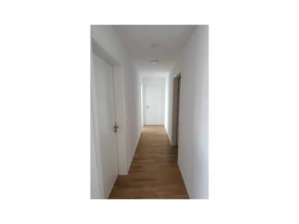 Moderne 4-Zimmer-Wohnung mit Balkon und Tageslichtbad