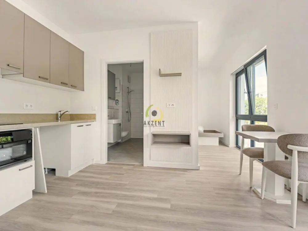 First Occupancy - Stylish 1.5-Room New Apartment with Balcony, Fitted Kitchen & Furnishing - Directly at the S-Bahn Station
