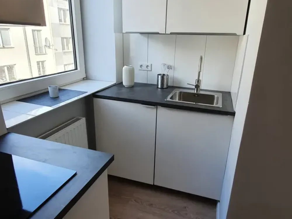 Charmante möblierte 1- Zi.- Wohnung in Düsseldorf zu vermieten!