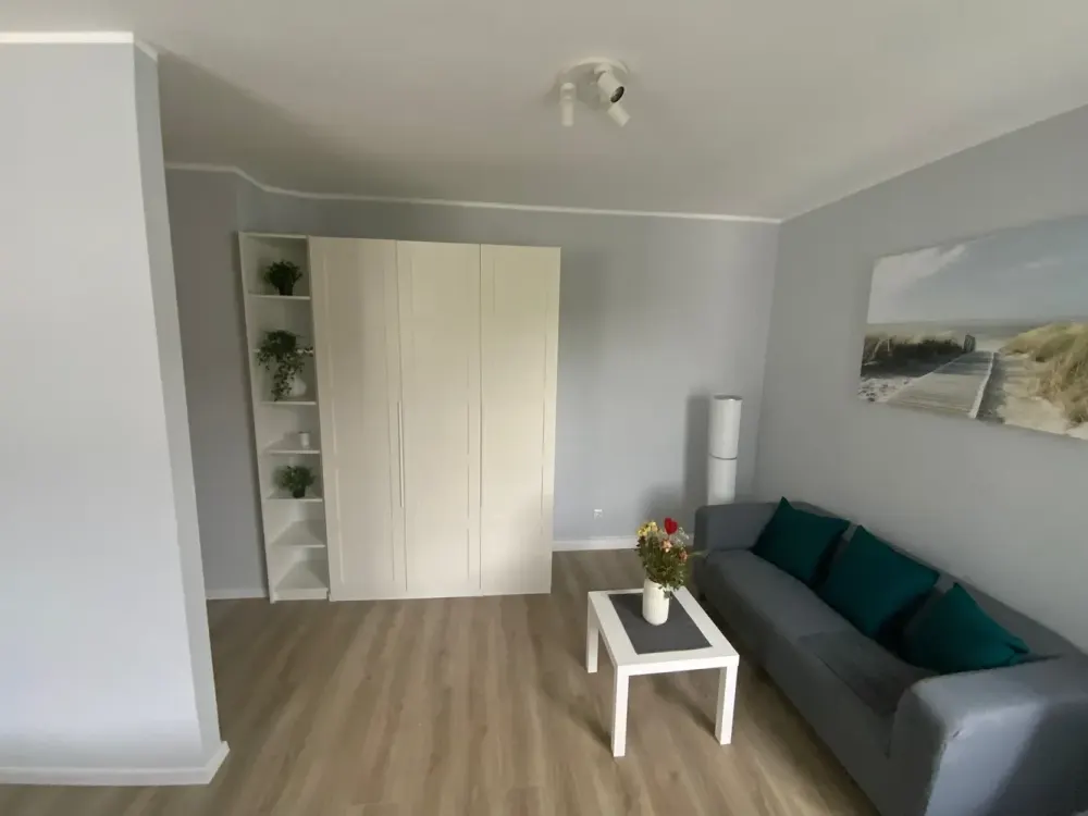 Charmante möblierte 1- Zi.- Wohnung in Düsseldorf zu vermieten!