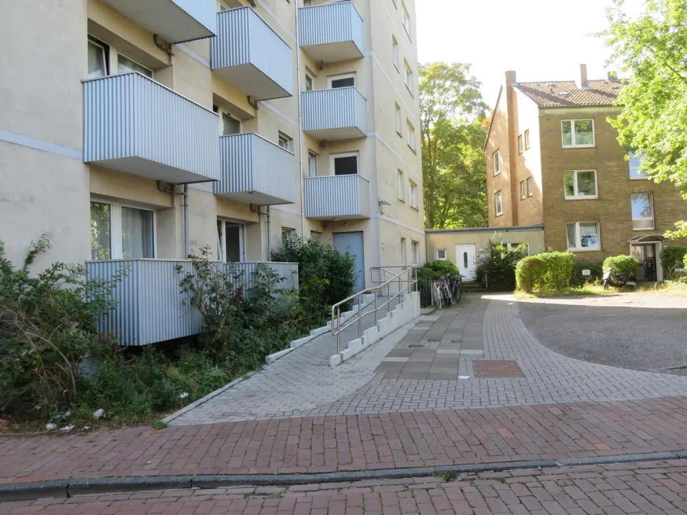*H.-Ricklingen* barrierefreie 1-Zi.-ETW mit Pantryküche u. Balkon.