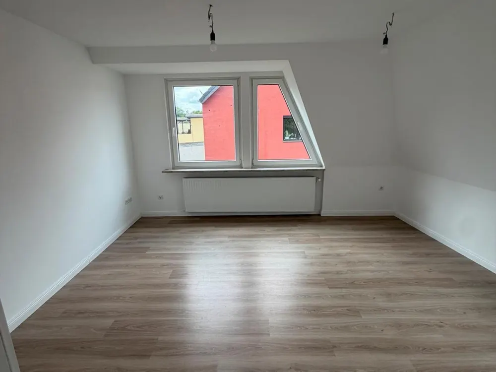 Frisch sanierte 2-Zimmer-Wohnung in Woltmershausen
