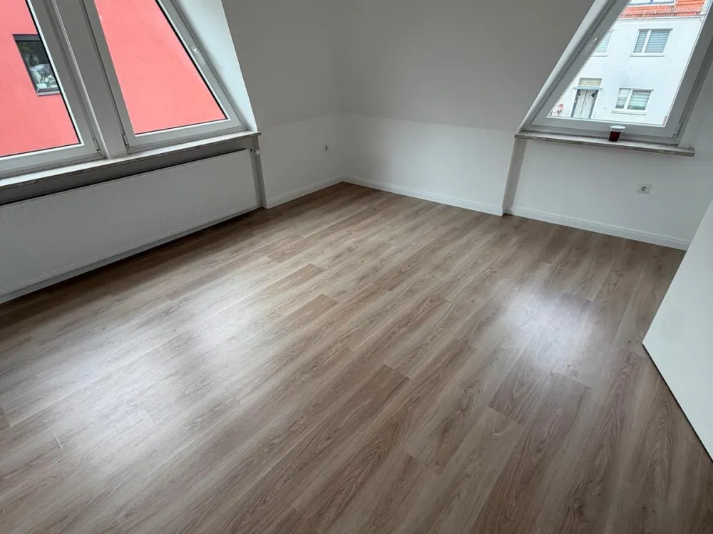 Frisch sanierte 2-Zimmer-Wohnung in Woltmershausen