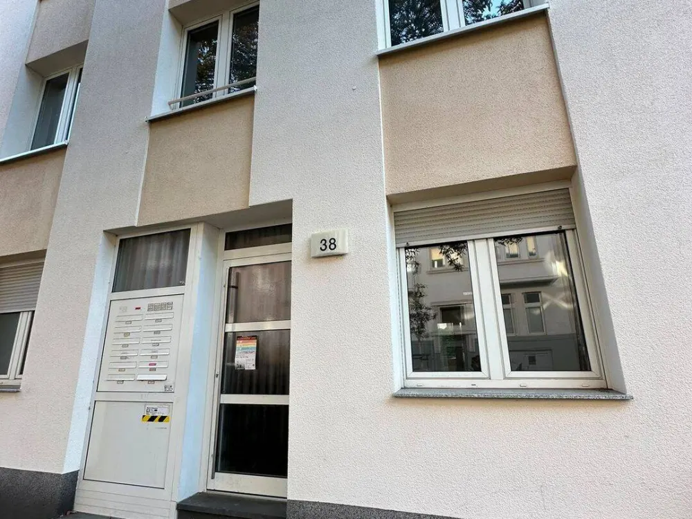 Düsseldorf-Golzheim Grenze zu Derendorf - 1 Raum-App mit Balkon