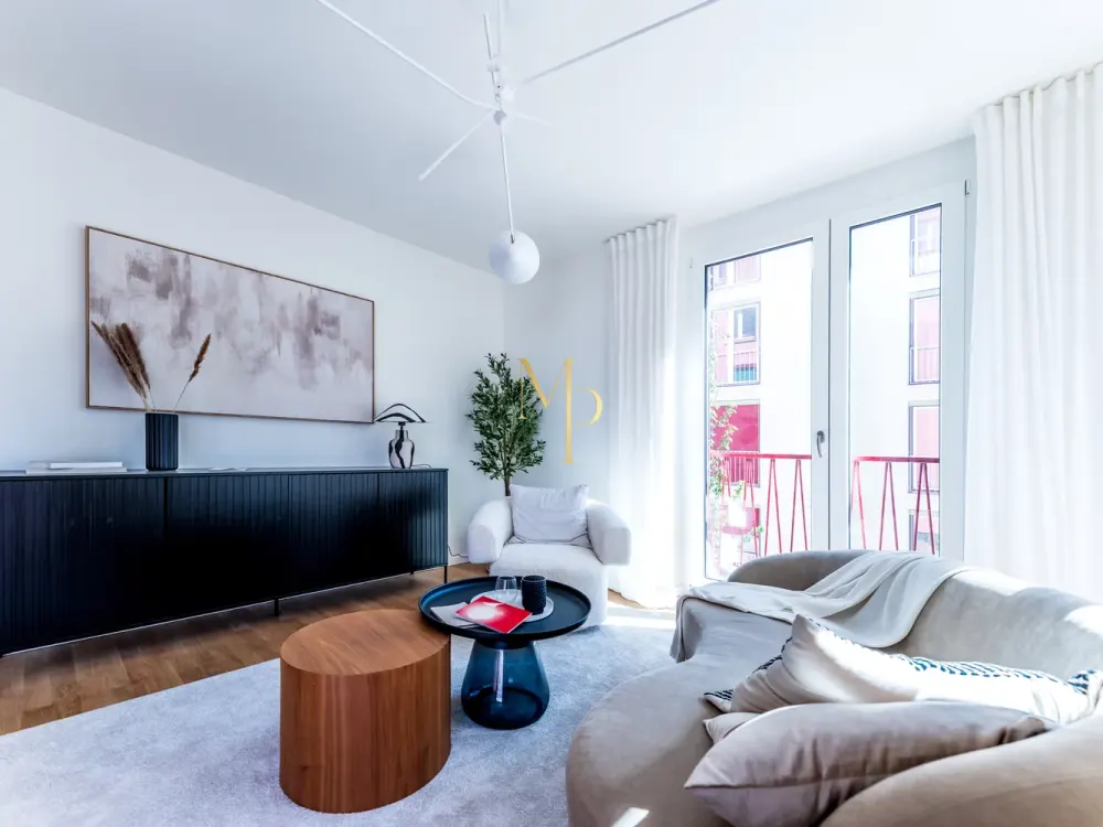 THE ART OF ARRIVING: Furnished 3-Room Apartment with Southwest Balcony