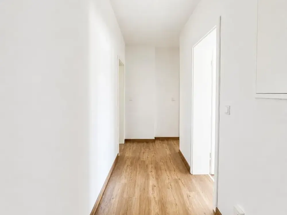 7569 - Sanierte 3-Zimmerwohnung mit Balkon nähe Stadtgarten!