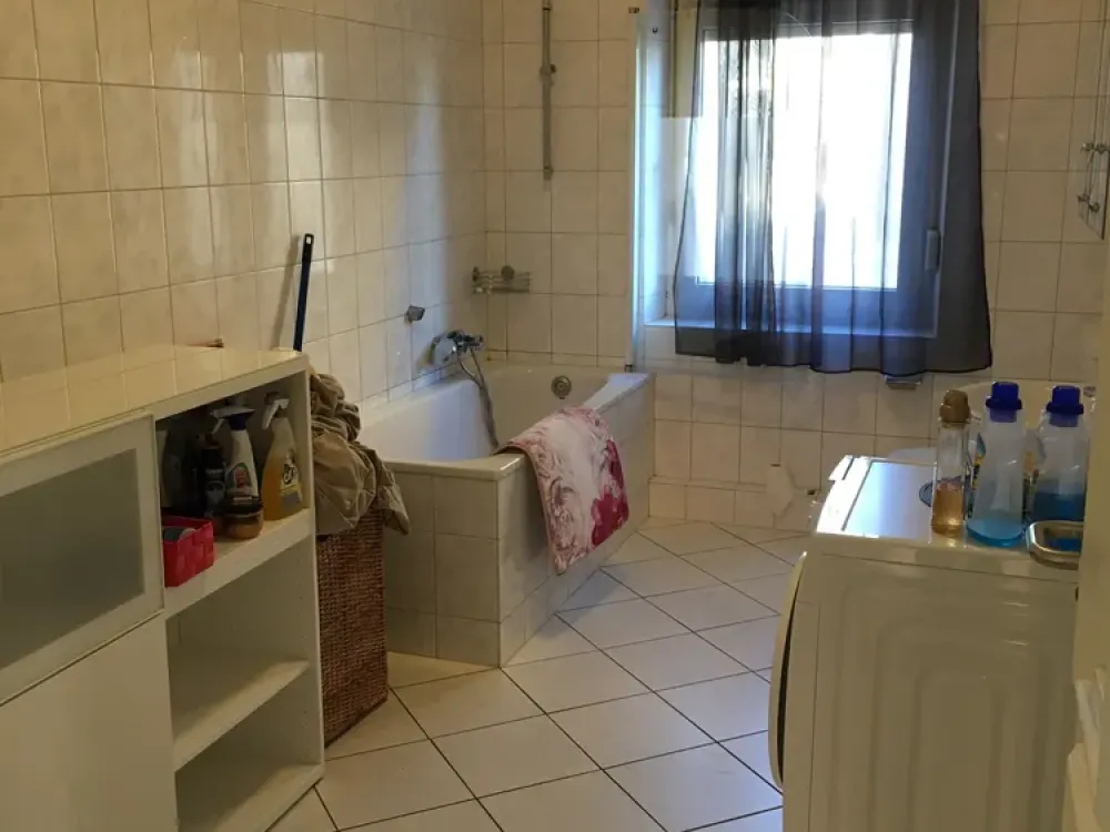 STADTMITTE 2 ZIMMER WOHNUNG MIT SEHR GUTER AUFTEILUNG