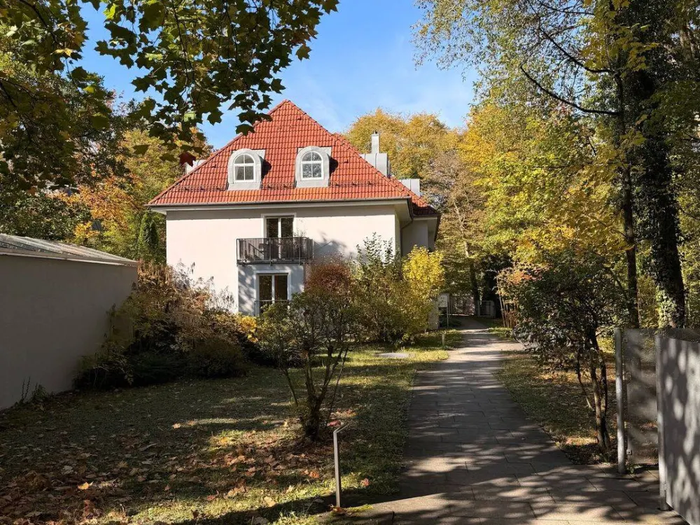 Gemütliche Gartenwohnung in Bestlage Altharlaching