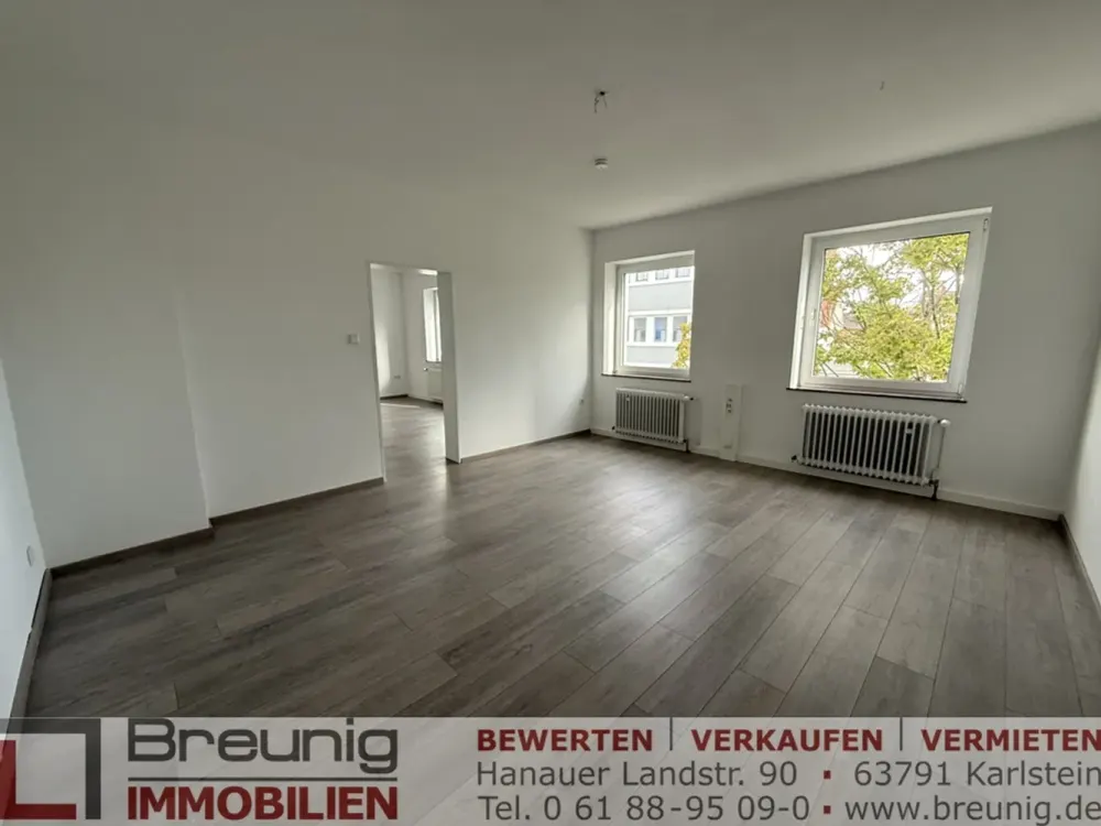 Moderne 3-Zi.-Wohnung mit Terrasse, EBK & Garage im Stadtzentrum