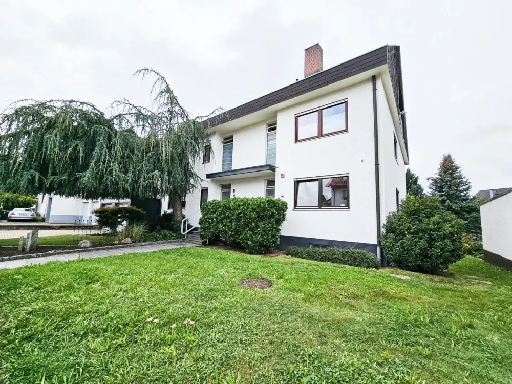 5-Room Apartment in Malsch (Ground Floor) with Garden Use