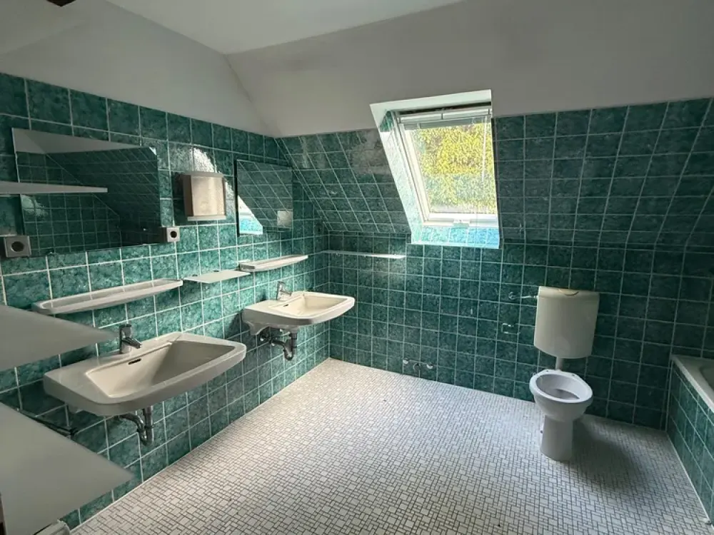 Großzügige 4 Zimmer Wohnung in einem alten Bauernhaus