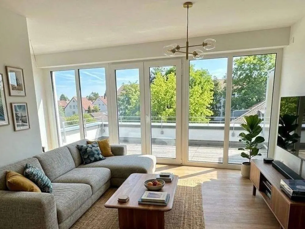 Erstbezug mit Weitblick: 3-Zimmer-Penthouse mit zwei Dachterrassen und Tiefgaragenstellplatz