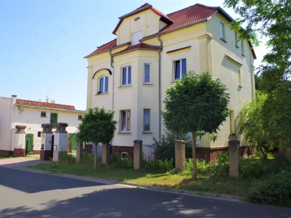58qm 3 Raum Wohnung mitten in Krostitz, Garten, Stellplatz u.v.m.