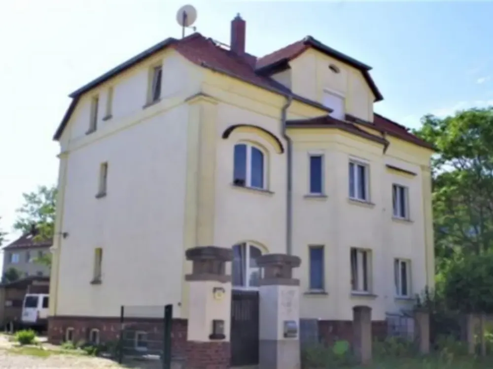 58qm 3 Raum Wohnung mitten in Krostitz, Garten, Stellplatz u.v.m.