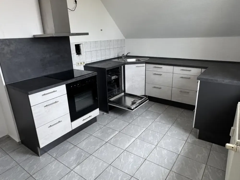 58qm 3 Raum Wohnung mitten in Krostitz, Garten, Stellplatz u.v.m.