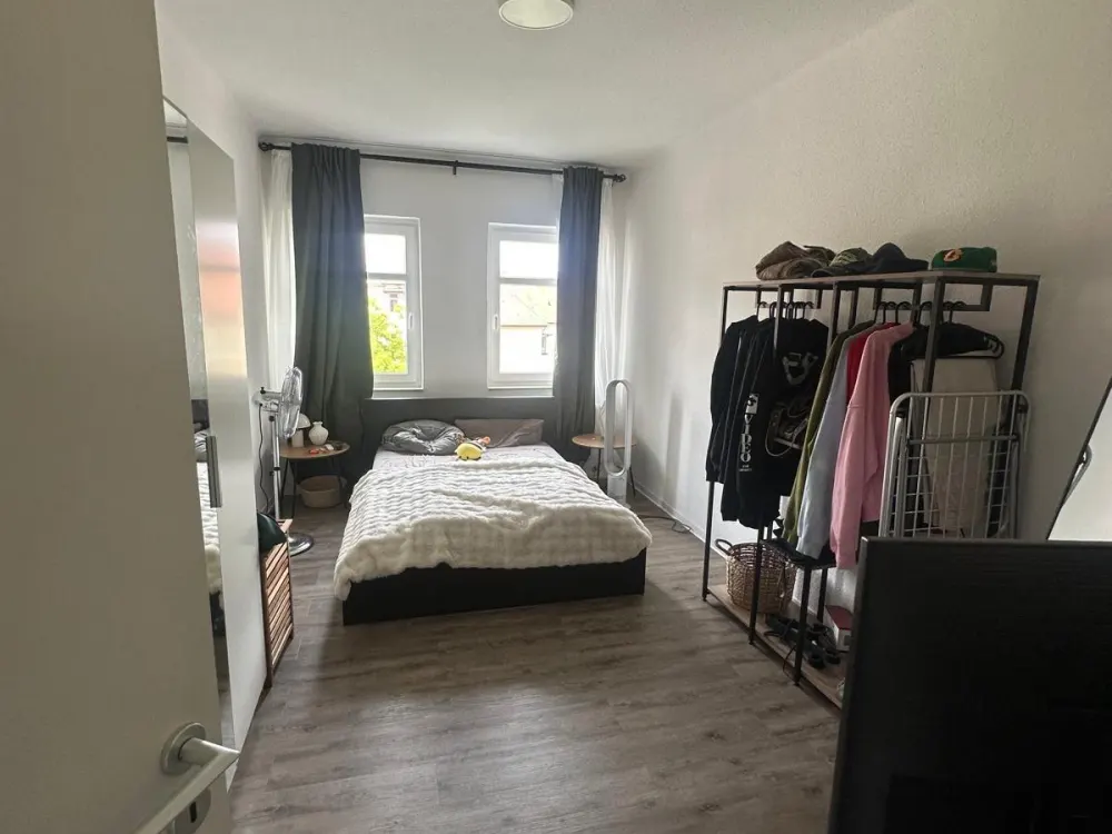 2,5 Zimmer Wohnung mit Balkon und Sicht aufs VÖLKI