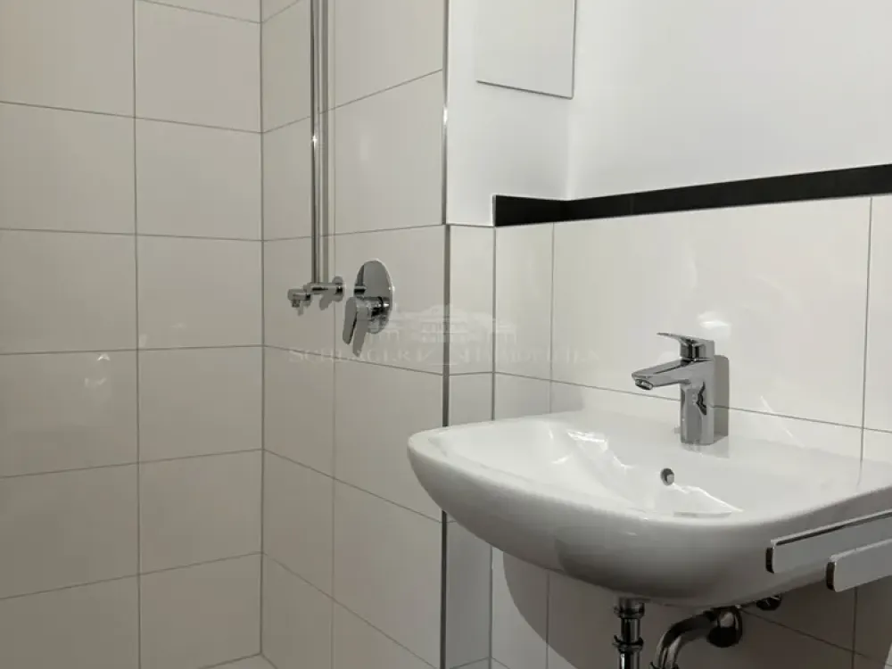 Helle 2-Zimmer-Wohnung mit Terrasse und Garten