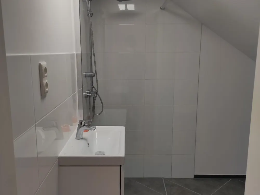 Schöne Dachgeschosswohnung in der Nähe Rewe Ritterhuderstrasse fr