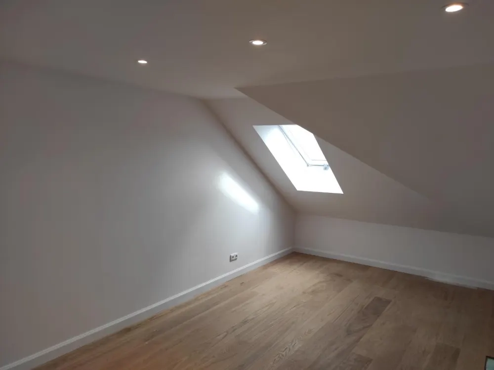 Schöne Dachgeschosswohnung in der Nähe Rewe Ritterhuderstrasse fr