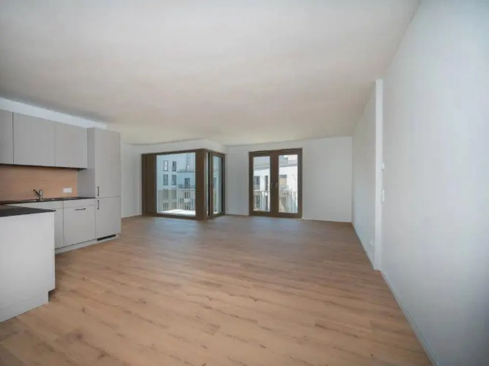 Modern & großzügig: 4 Zimmer mit zwei Balkonen in urbaner Lage