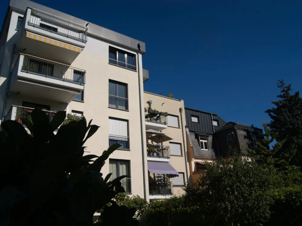 Wohntraum in Frankfurt - Edle 3-Zimmer-Wohnung mit Balkon in Fran