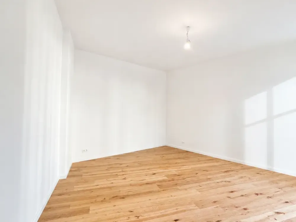+++Frisch sanierte 2 Zimmerwohnung mit Einbauküche