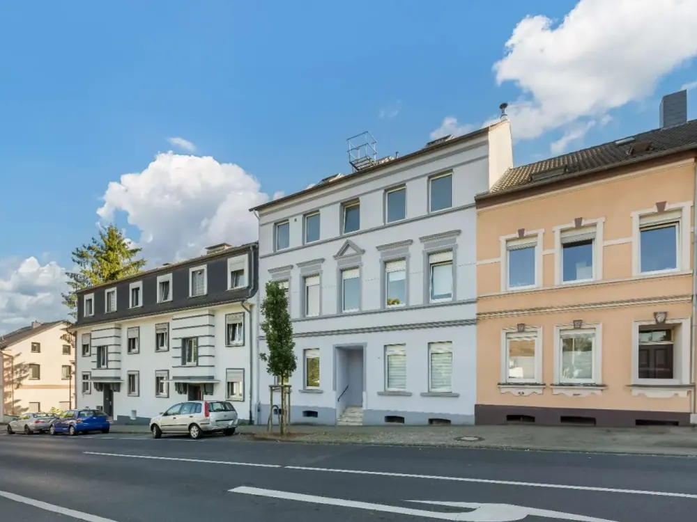 Moderne helle Wohnung mit Einbauküche sucht Nachmieter!