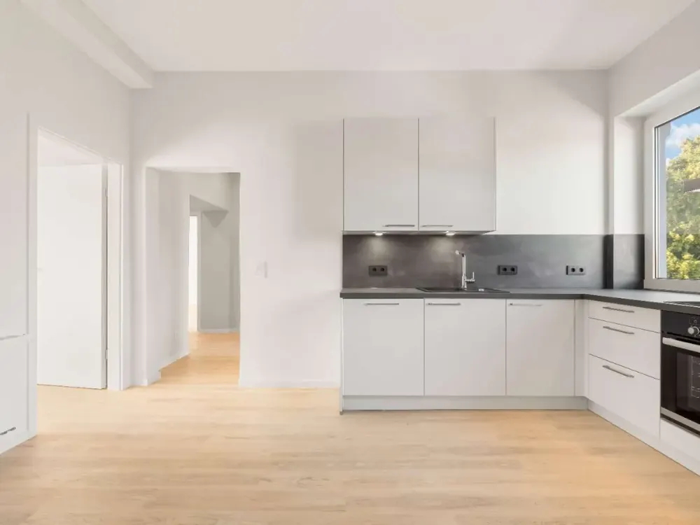 Moderne helle Wohnung mit Einbauküche sucht Nachmieter!
