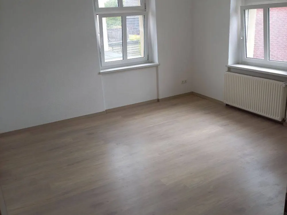 4-Zimmer-Wohnung-94 m²-Renoviert-Provisionsfrei-Kamin-ab 09.2026-Mieten