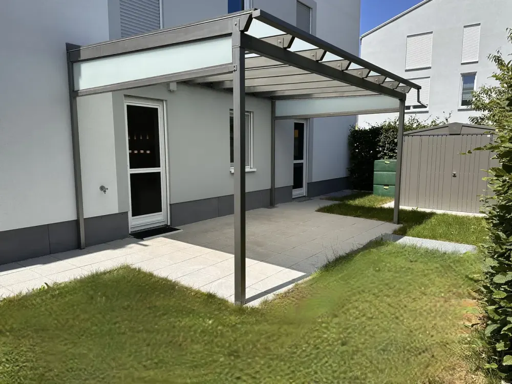 Gehobene 2-Zimmer-Gartenwohnung in zentraler Lage