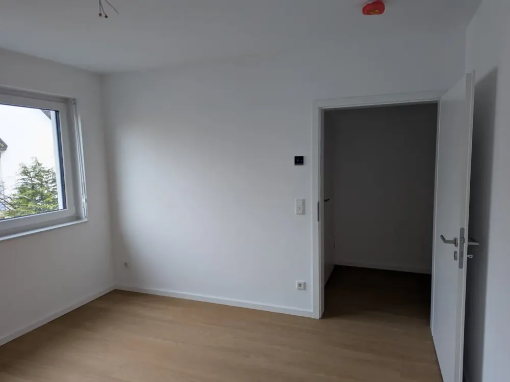 Erstbezug barrierefreie 3-Zi-Wo im 1. OG mit Balkon in Lev-Schlebusch