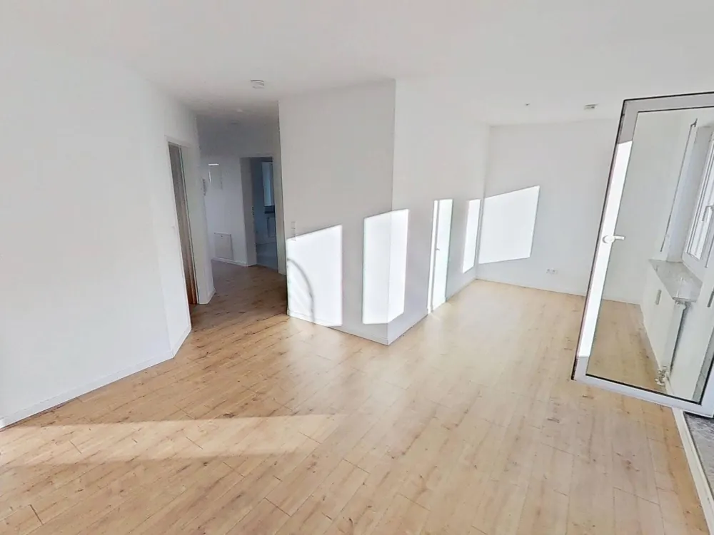 Wohnen auf der Sonnenseite: Helle 2-Zimmer-Wohnung mit Balkon in Stuttgart