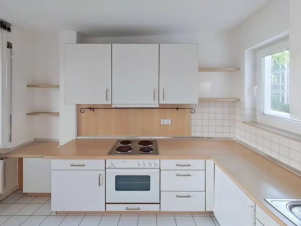 Wohnen auf der Sonnenseite: Helle 2-Zimmer-Wohnung mit Balkon in Stuttgart