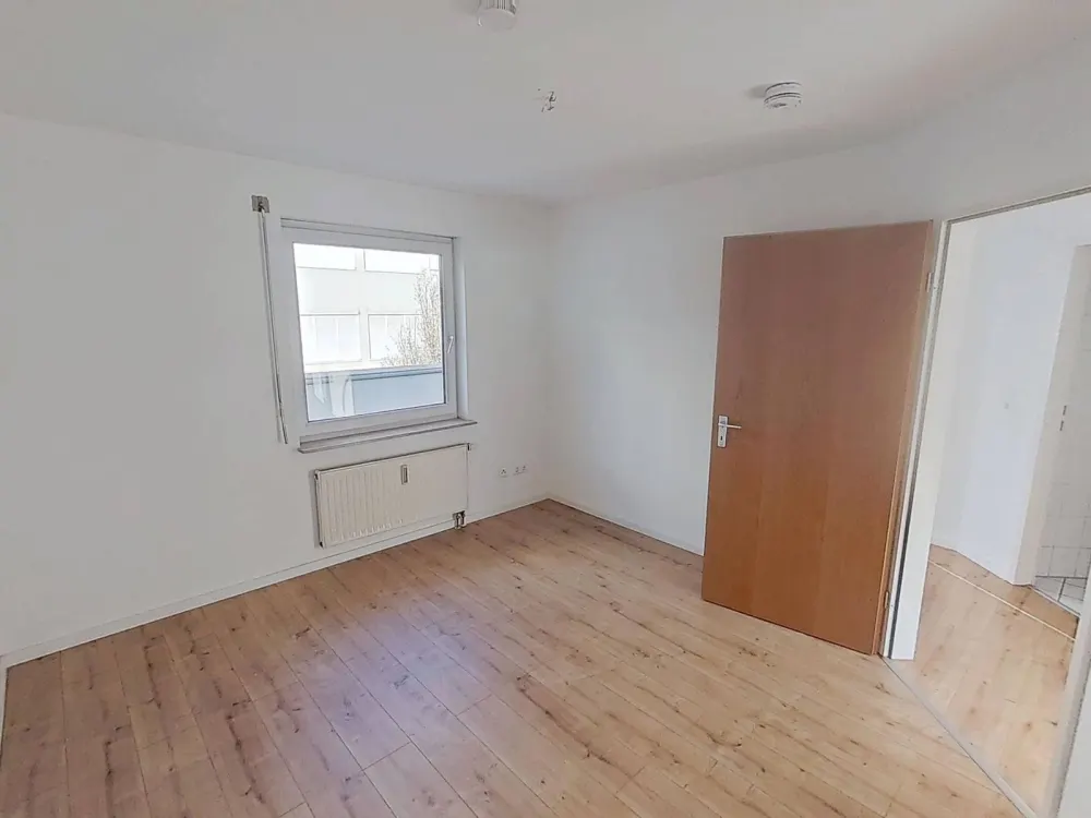 Wohnen auf der Sonnenseite: Helle 2-Zimmer-Wohnung mit Balkon in Stuttgart