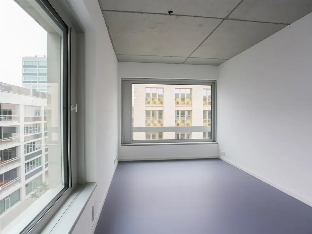 WG-geeignet! 4-Zi.-Wohnung - zentral gelegen, hell und ideal ausgestattet