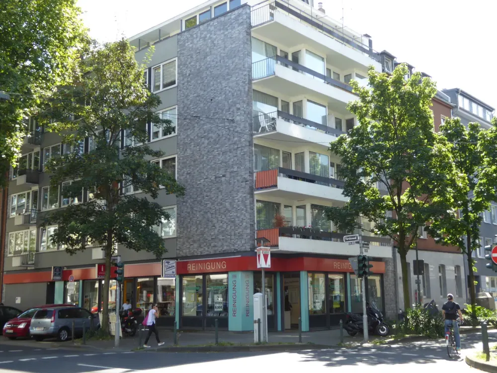 Stadtwohnung mit viel Platz: Großzügiges 4-Zimmer-Domizil in Düsseldorf