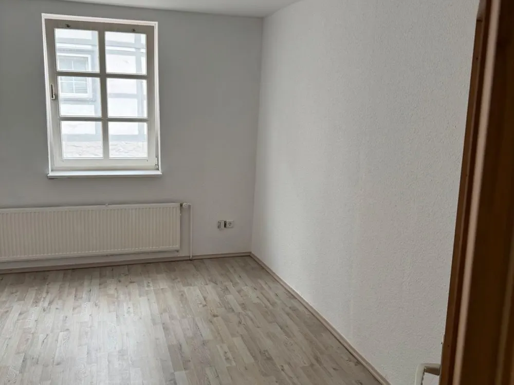 Eine schöne 3 Zimmer Wohnung (kernsaniert) in Sarstedt