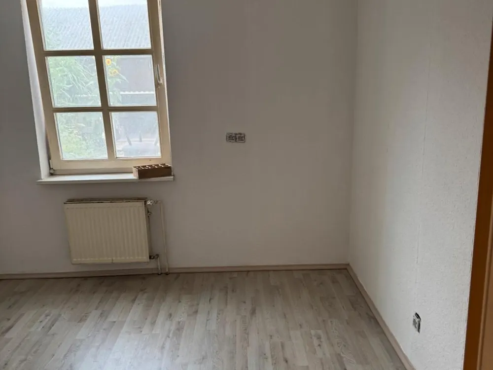 Eine schöne 3 Zimmer Wohnung (kernsaniert) in Sarstedt