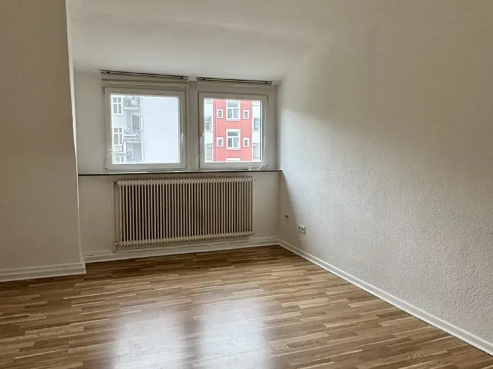 DORTMUND HOMBRUCH - Comfortable 3-Room Apartment