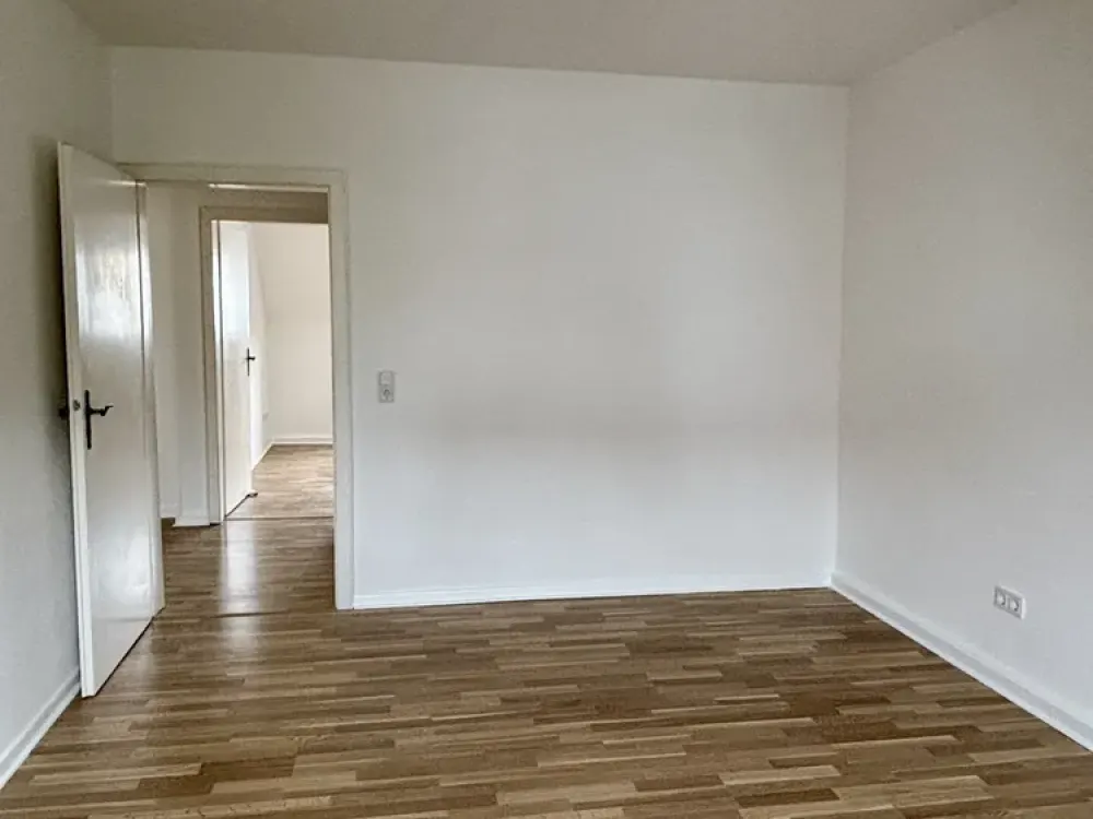 DORTMUND HOMBRUCH - Comfortable 3-Room Apartment