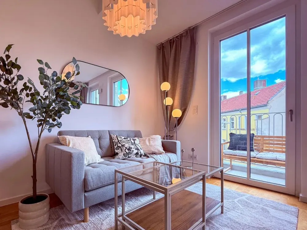 Moderne Wohnung zum ruhigen Innenhof - gut erreichbar und schnell zum KuDamm