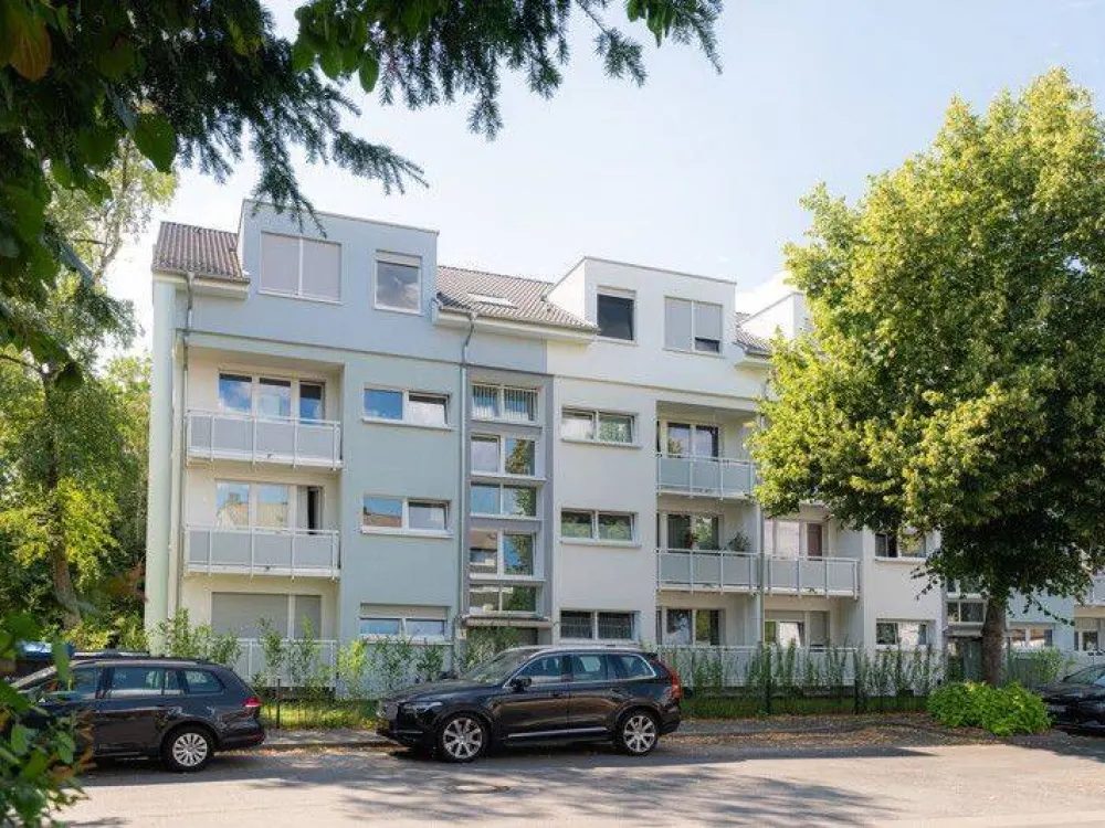 Sanierte 2-Zimmer-Wohnung in modernem Wohnhaus in Wersten