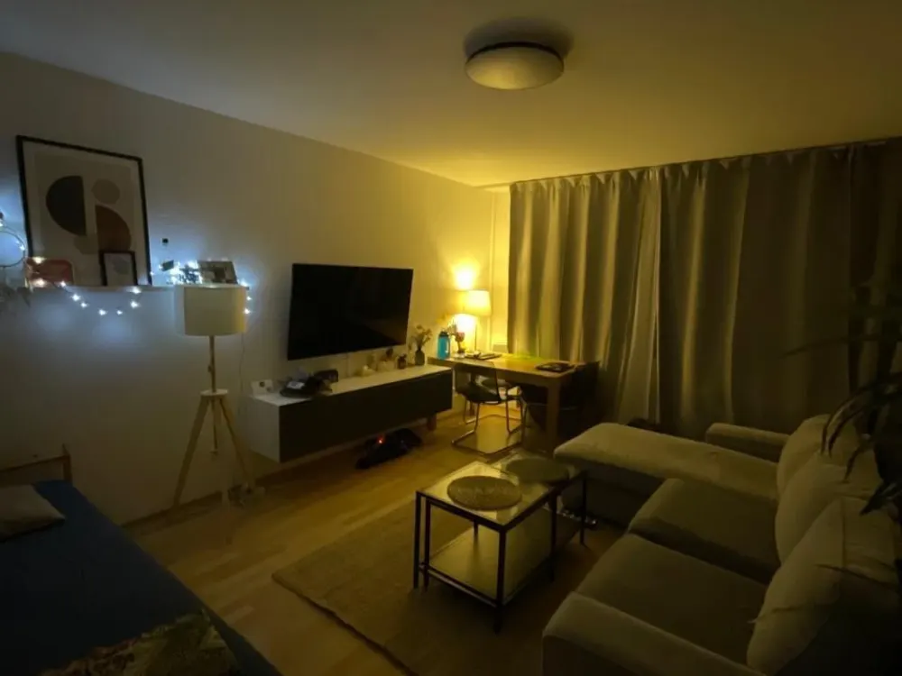 Private room for rent in WG