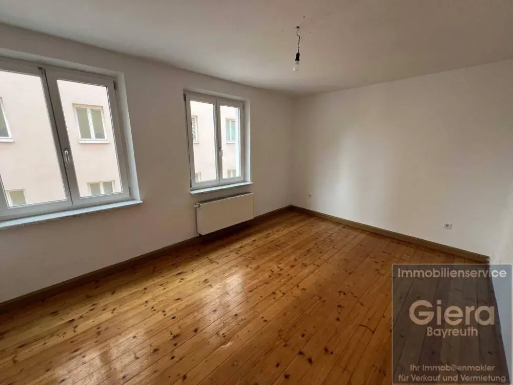 2-Zi.-Wohnung unterhalb der Nürnberger Burg - 2.OG