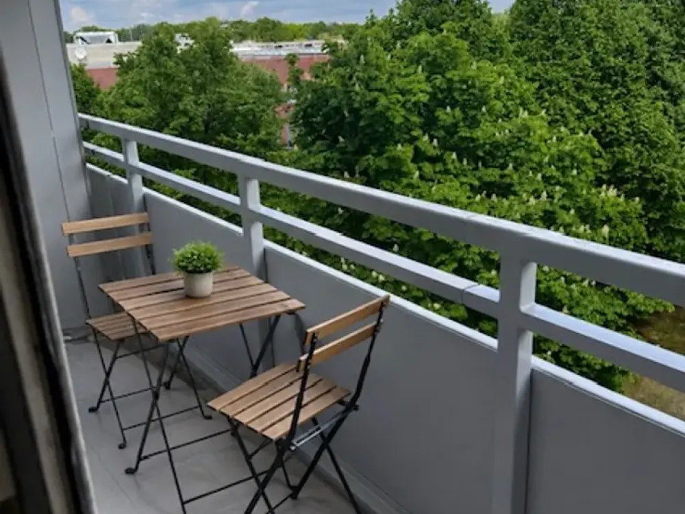 Erstbezug nach Sanierung, 1-Zimmer-Wohnung mit Balkon & Parkplatz in Hamburg