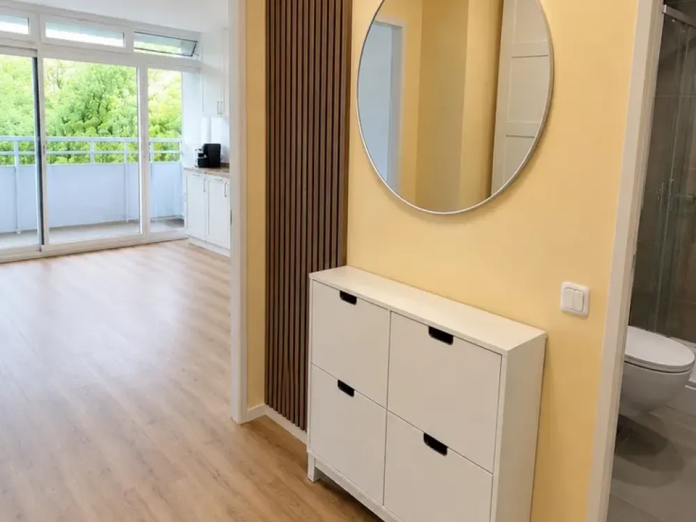 Erstbezug nach Sanierung, 1-Zimmer-Wohnung mit Balkon & Parkplatz in Hamburg