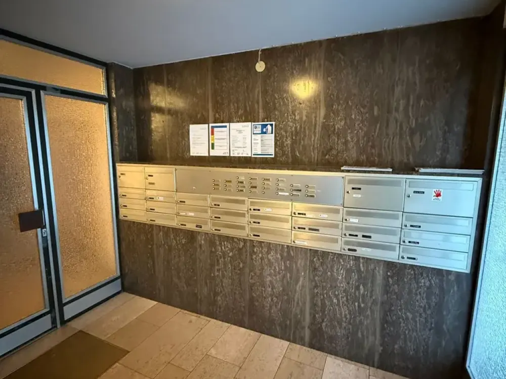 Möbiliserte moderne 2-Zimmer-Wohnung in München